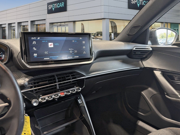 Peugeot 2008 Hybrid 136 e-DCS6 Style