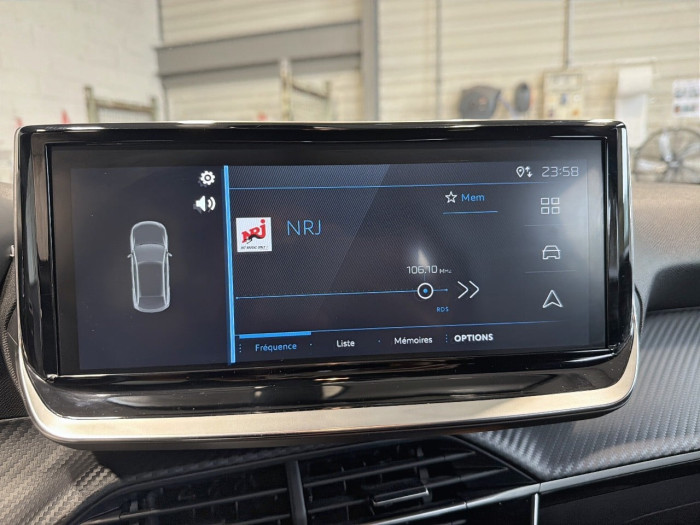 Peugeot 2008 Hybrid 136 e-DCS6 Style