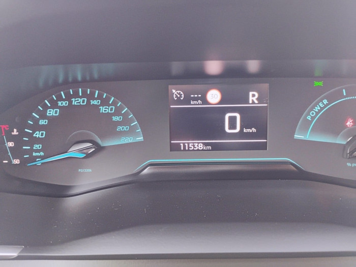 Peugeot 2008 Nouveau Hybrid 145 e-DCS6 Style