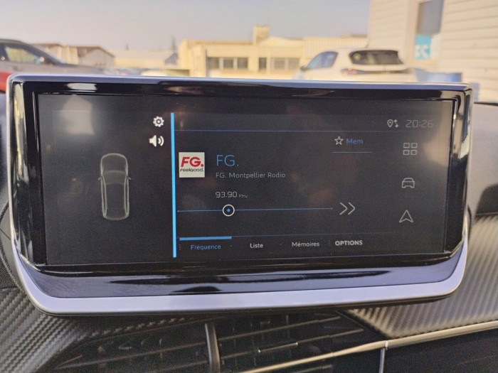 Peugeot 2008 Nouveau Hybrid 145 e-DCS6 Style