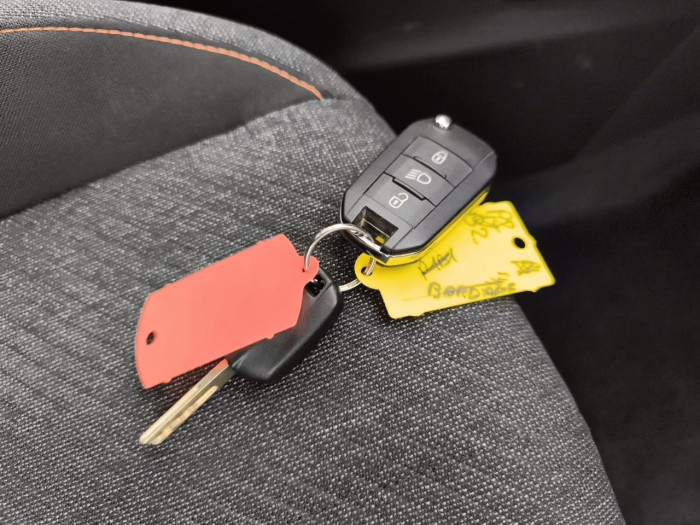 Peugeot 2008 Nouveau Hybrid 145 e-DCS6 Style