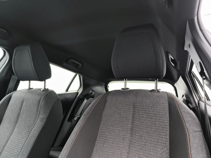 Peugeot 2008 Nouveau Hybrid 145 e-DCS6 Style