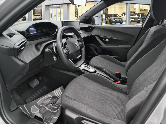 Peugeot 2008 Nouveau Hybrid 145 e-DCS6 Style
