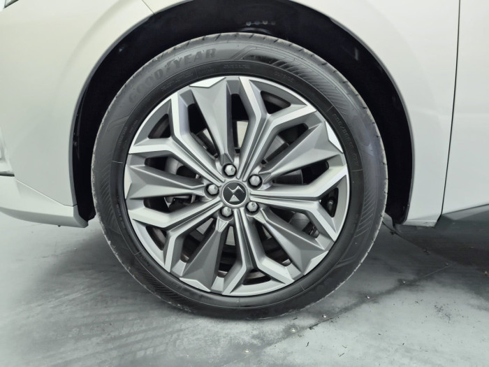 DS DS 4 Hybride E-Tense 225 EAT8 Trocadero