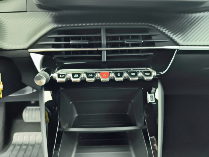 Peugeot 2008 PureTech 130 S&S EAT8 Style
