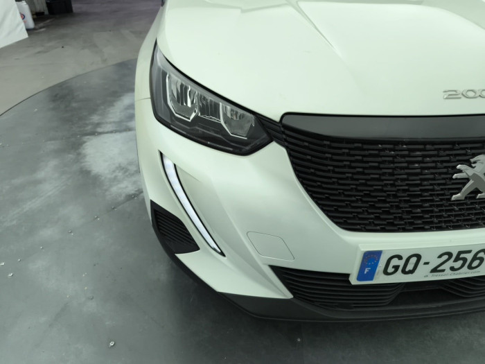 Peugeot 2008 PureTech 130 S&S EAT8 Style