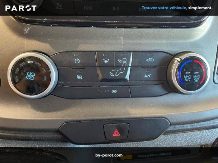 Ford TRANSIT CUSTOM FOURGON 300 L1H1 2.0 ECOBLUE 130 TREND BUSINESS