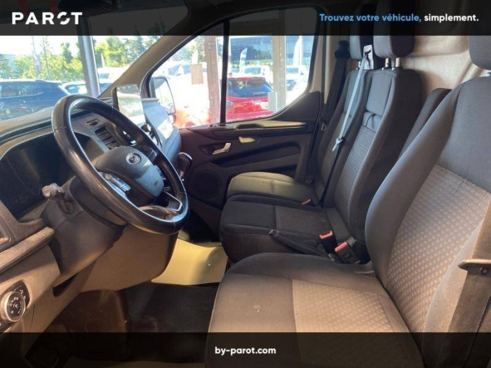 Ford TRANSIT CUSTOM FOURGON 300 L1H1 2.0 ECOBLUE 130 TREND BUSINESS