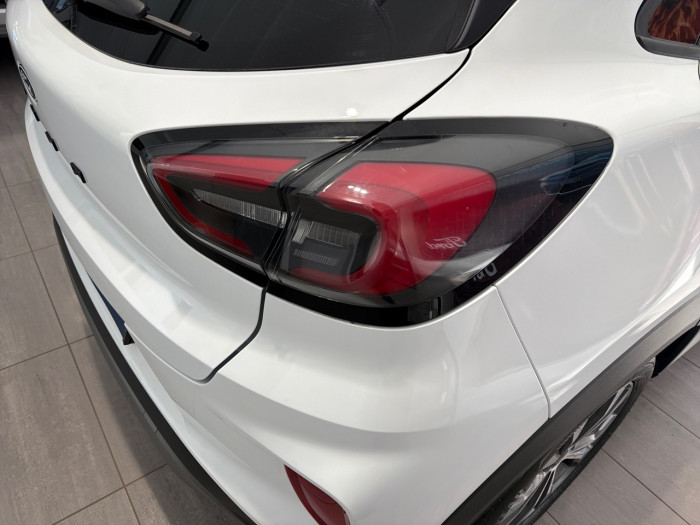 Ford Puma 1.0 EcoBoost Hybrid 125ch Titanium Business S&S