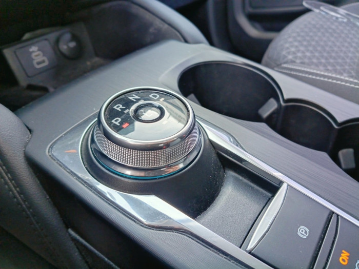 Ford Kuga 2.5 Duratec 180ch Hybrid FlexiFuel Titanium Business Powershift