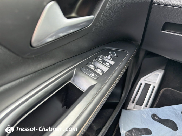 Peugeot 5008 BlueHDi 180ch S&S EAT8 GT