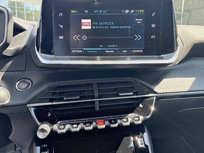 Peugeot 2008 ELECTRIQUE 136 ch GT