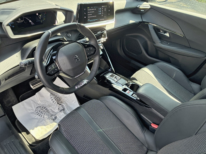 Peugeot 2008 ELECTRIQUE 136 ch GT