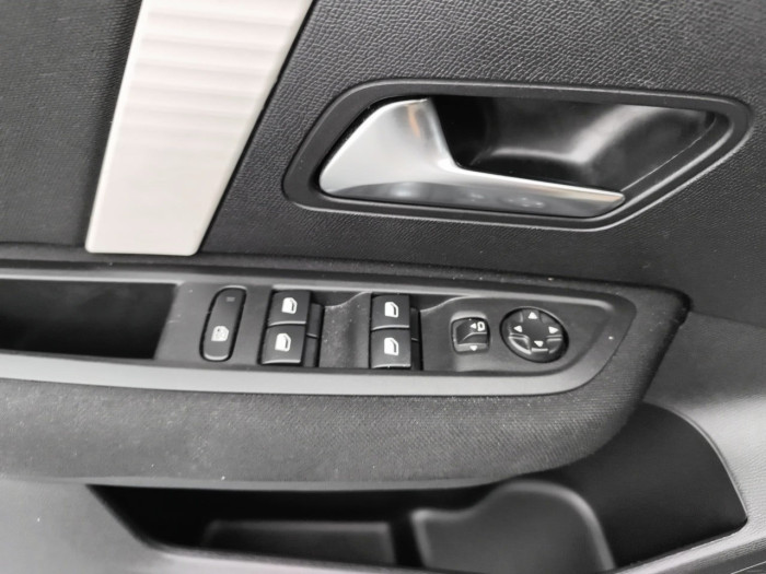 Citroën C4 Nouveau Hybride 145 ch e-DCS6 Plus