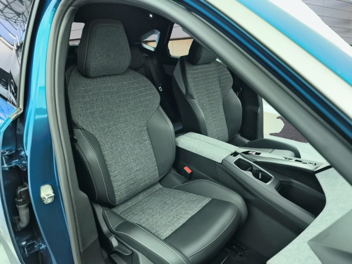 Peugeot 3008 Hybrid 136 e-DCS6 Allure