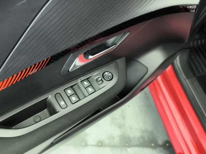 Peugeot 208 BlueHDi 100 S&S BVM6 Active