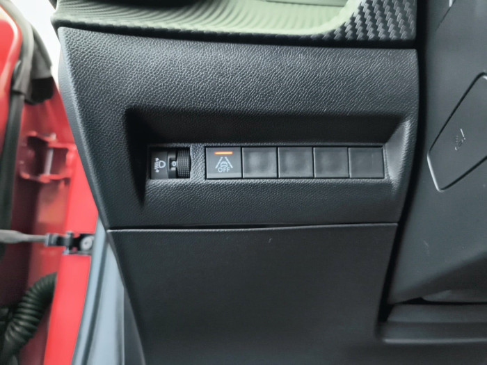 Peugeot 208 BlueHDi 100 S&S BVM6 Active