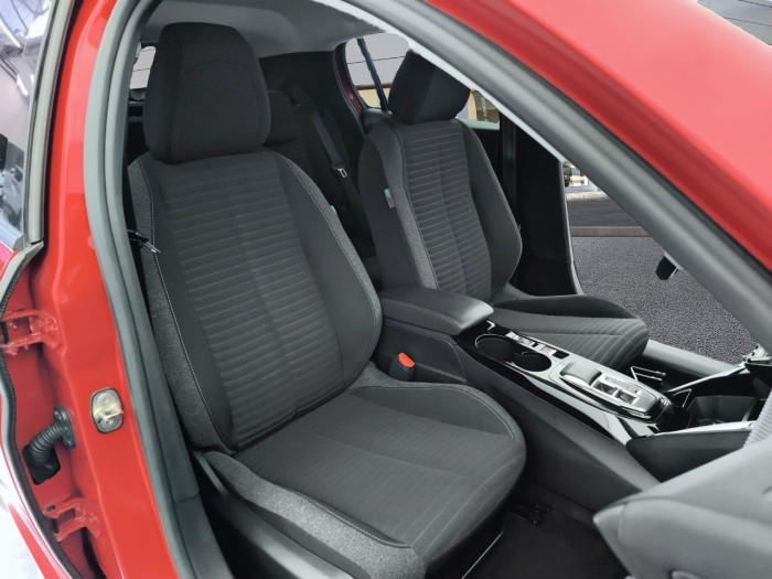 Peugeot 208 ELECTRIQUE 50 kWh 136ch Style