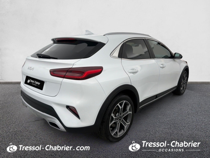 Kia XCEED HYBRIDE RECHARGEABLE 1.6 GDi Hybride Rechargeable 141ch DCT6 Black & White Edition