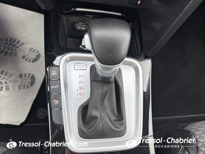 Kia XCEED HYBRIDE RECHARGEABLE 1.6 GDi Hybride Rechargeable 141ch DCT6 Black & White Edition