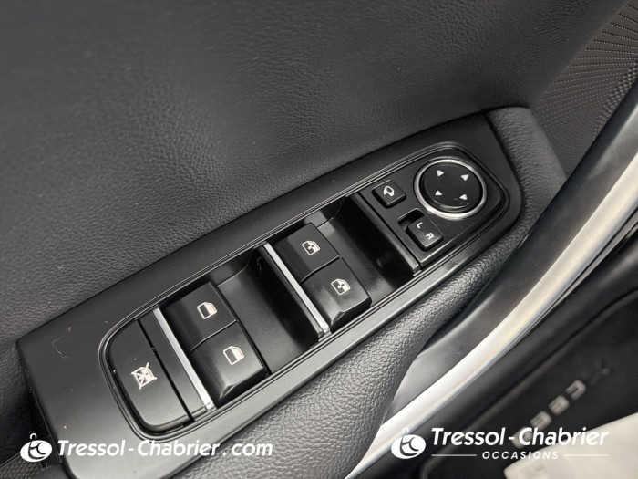 Kia XCEED HYBRIDE RECHARGEABLE 1.6 GDi Hybride Rechargeable 141ch DCT6 Black & White Edition