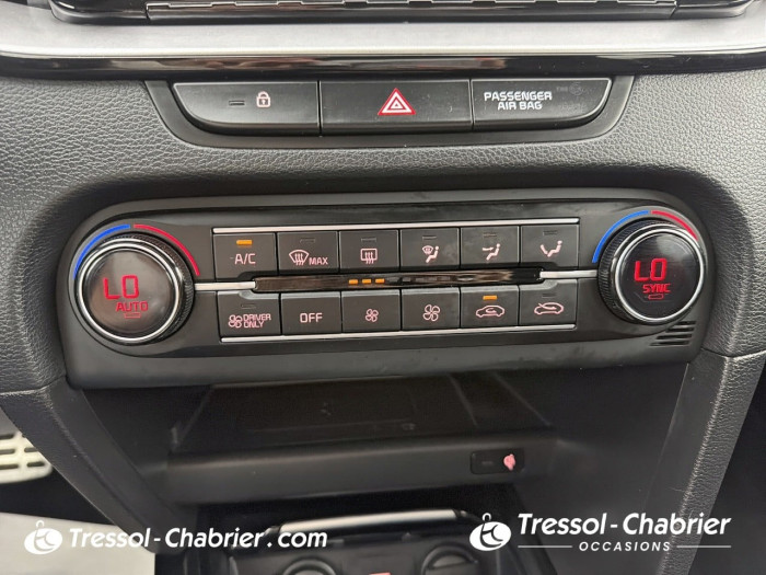 Kia XCEED HYBRIDE RECHARGEABLE 1.6 GDi Hybride Rechargeable 141ch DCT6 Black & White Edition