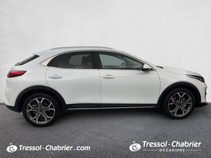 Kia XCEED HYBRIDE RECHARGEABLE 1.6 GDi Hybride Rechargeable 141ch DCT6 Black & White Edition