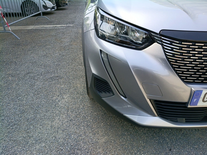 Peugeot 2008 BlueHDi 130 S&S EAT8 Allure