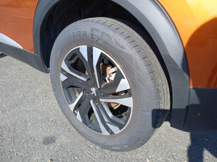 Peugeot 2008 PureTech 130 S&S EAT8 Allure Pack
