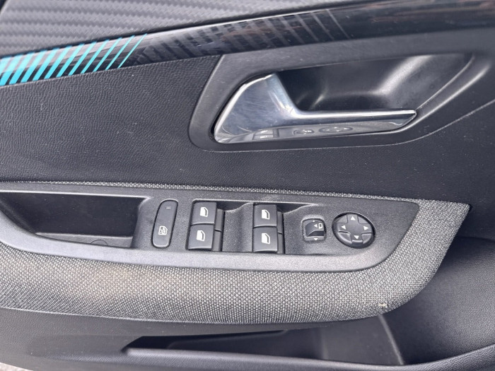 Peugeot 208 ELECTRIQUE 50 kWh 136ch Style