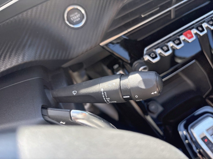 Peugeot 2008 PureTech 130 S&S EAT8 Allure Pack