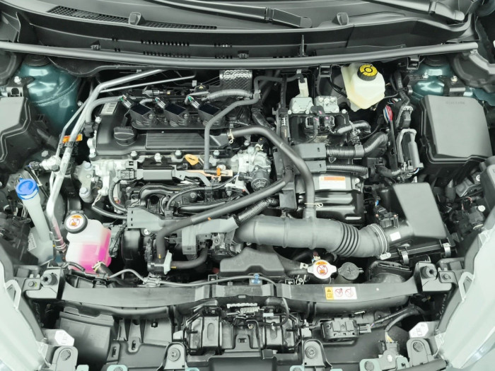 Toyota YARIS HYBRIDE Nouveau 130h Collection