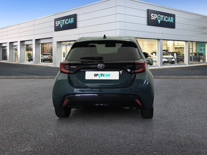 Toyota YARIS HYBRIDE Nouveau 130h Collection