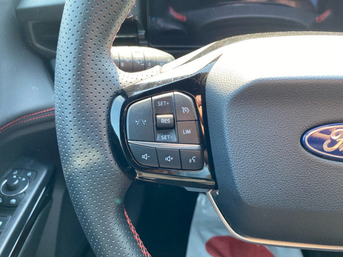Ford Puma 1.0 EcoBoost Hybrid 125ch ST-Line S&S Powershift