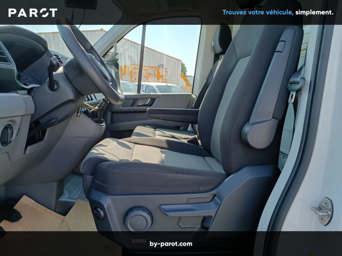 Volkswagen Crafter PlatCb 35 L4 2.0 TDI 177ch Business Traction Business + plateau