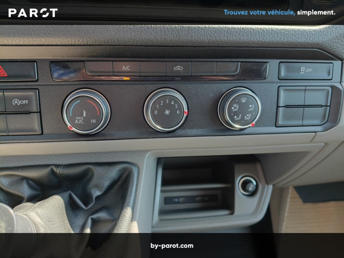 Volkswagen Crafter PlatCb 35 L4 2.0 TDI 177ch Business Traction Business + plateau