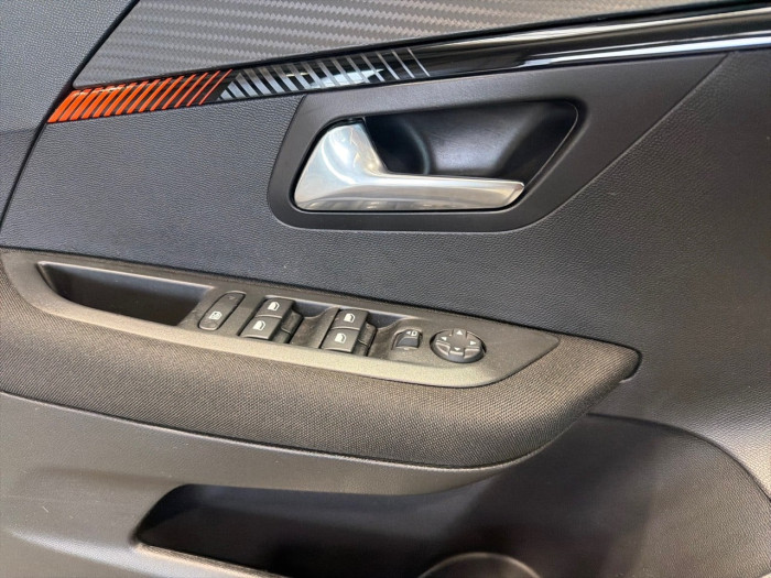 Peugeot 208 ELECTRIQUE 136 ch 50 kWh Allure