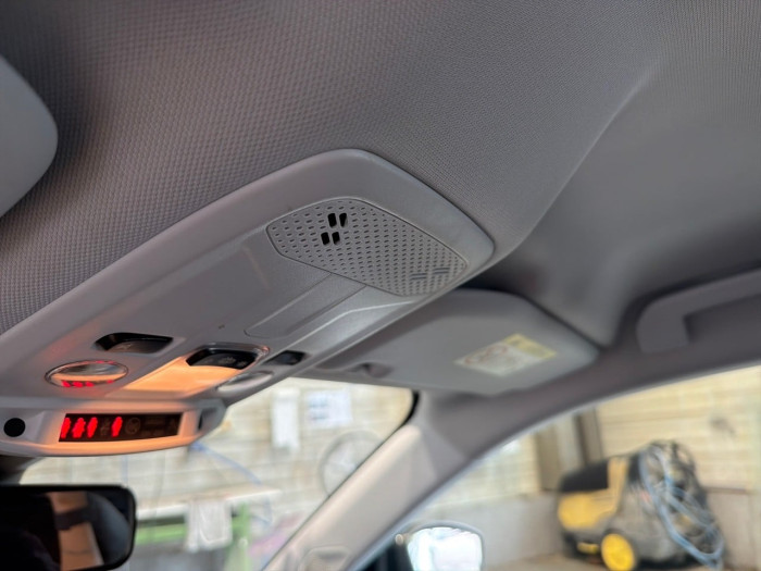 Peugeot 2008 BUSINESS PureTech 100 S&S BVM6 Active Business