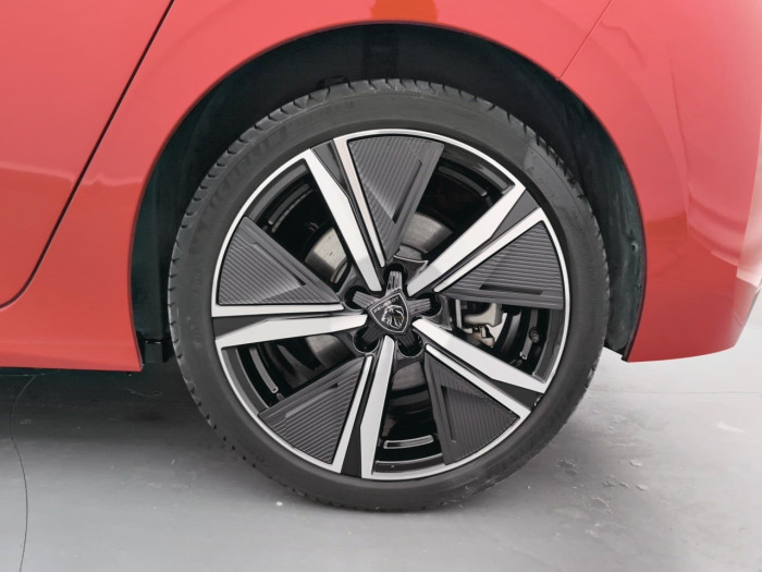 Peugeot 308 PHEV 180 e-EAT8 GT