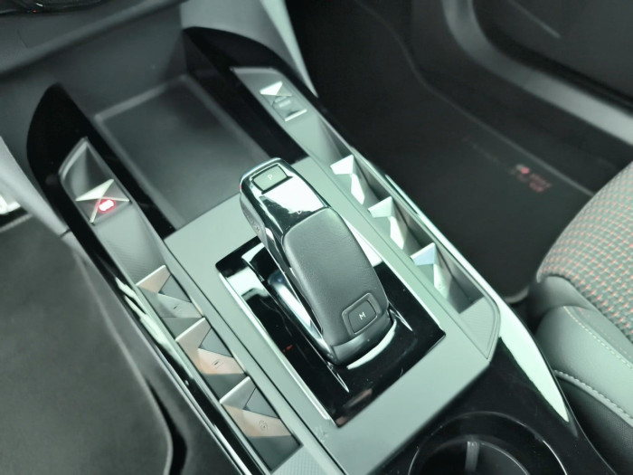 DS DS 3 PureTech 130 EAT8 Performance Line