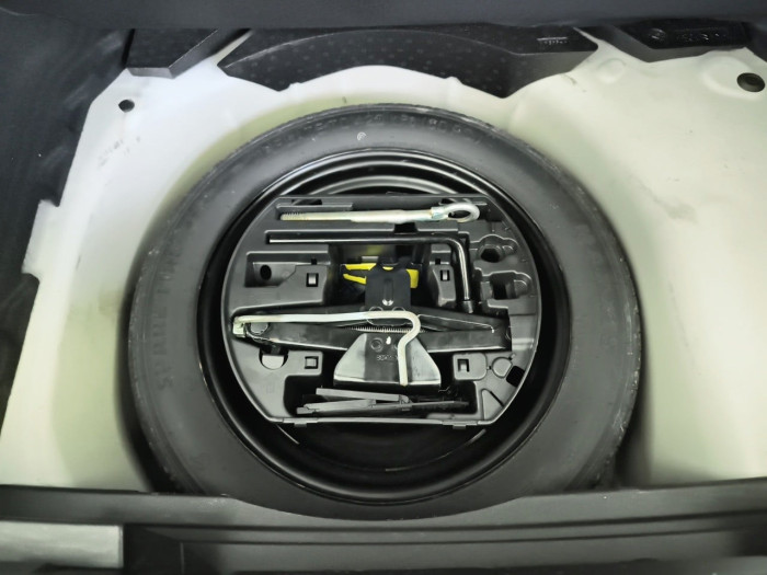 DS DS 3 PureTech 130 EAT8 Performance Line