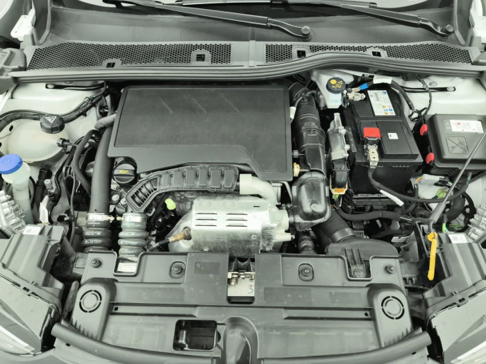 DS DS 3 PureTech 130 EAT8 Performance Line