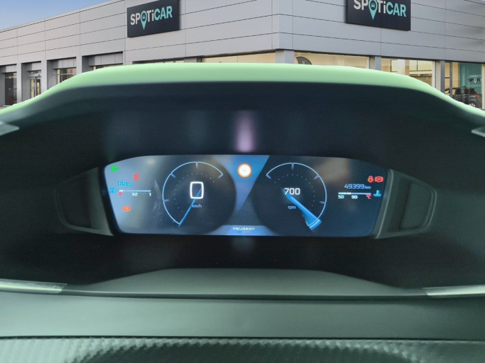 Peugeot 208 PureTech 100 S&S BVM6 Allure