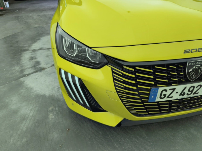 Peugeot 208 PureTech 100 S&S BVM6 Allure