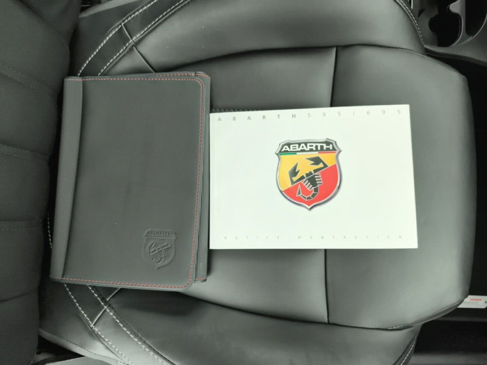 Abarth 595 1.4 Turbo 16V T-Jet 180 ch Competizione