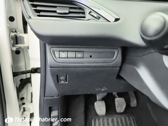 Peugeot 208 Affaire BLUEHDI 100 S&S BVM5 PREMIUM PACK