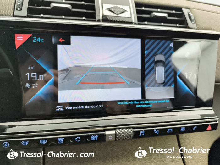 DS DS7 CROSSBACK Hybride E-Tense 300 EAT8 4x4 So Chic