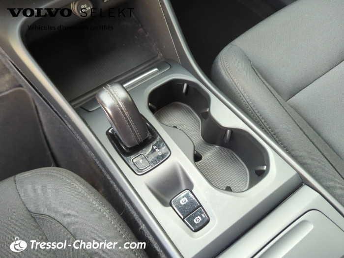 Volvo XC40 BUSINESS T3 163 ch Geartronic 8 Business