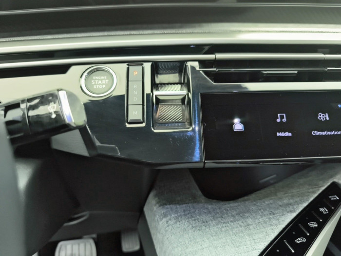 Peugeot 3008 Hybrid 136 e-DCS6 Allure