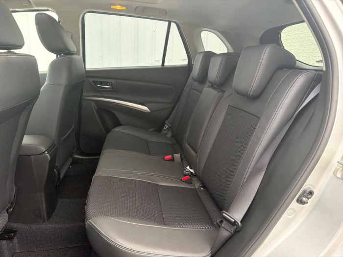 Suzuki S-Cross Nouveau 1.4 Boosterjet Hybrid Auto Style